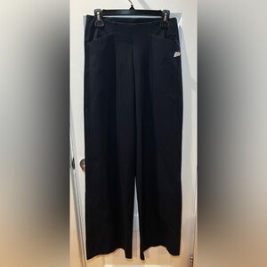 Old Navy Pull on High rise wide leg pants. Navy Blue Size Small Tall